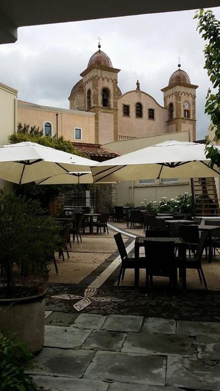 Abas Ristorante Pizzeria Affittacamere Ales Extérieur photo